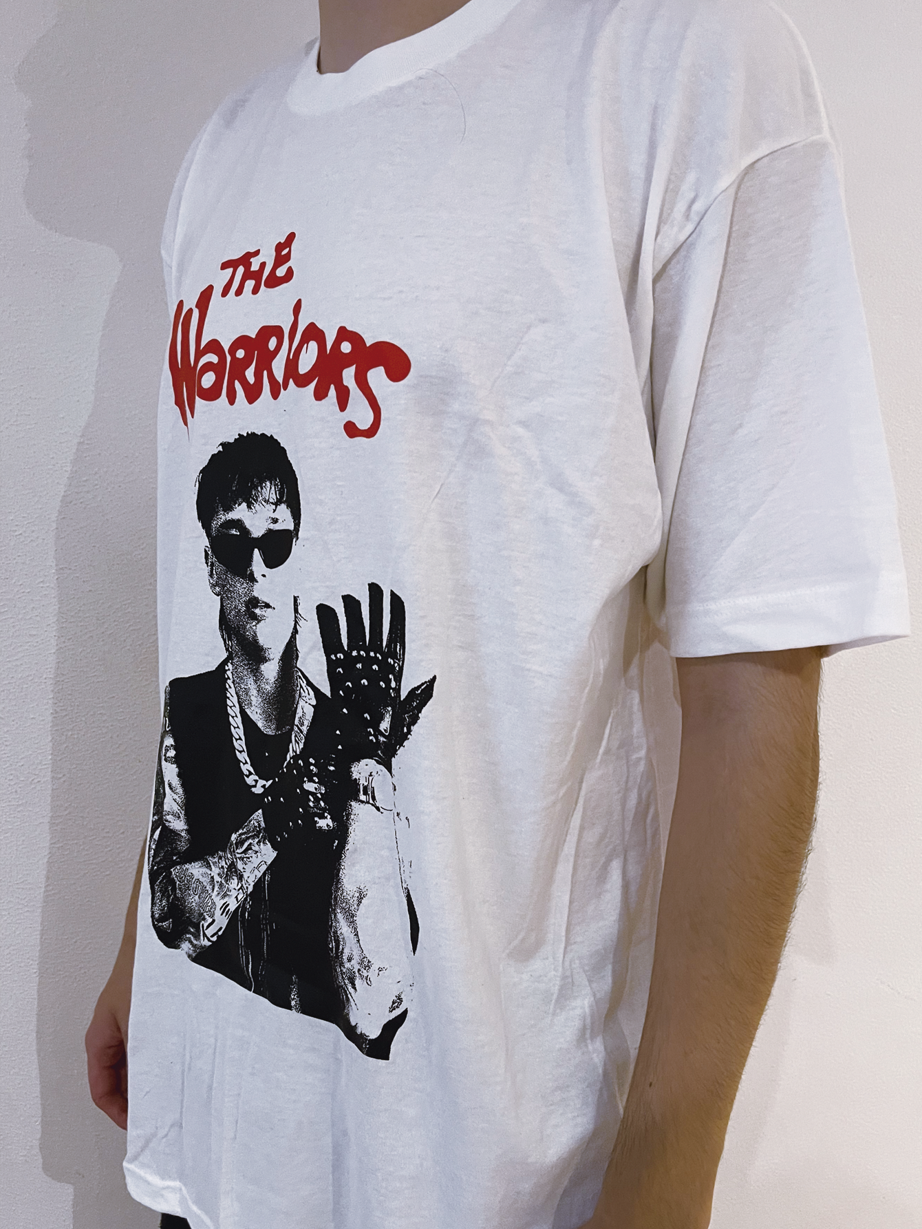 Camiseta The Warriors modelo Hassan Peso pluma