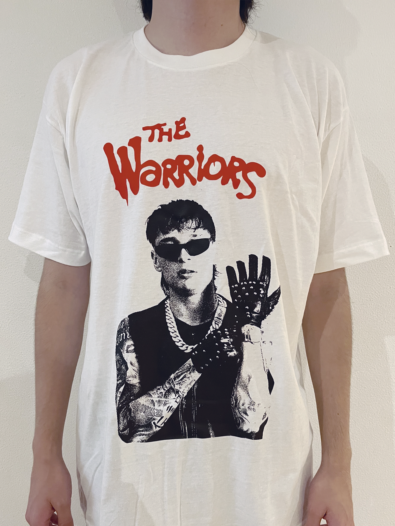 Camiseta The Warriors modelo Hassan Peso pluma