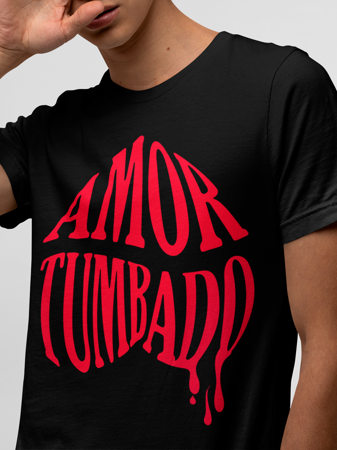 Playera color negro Amor Tumbado