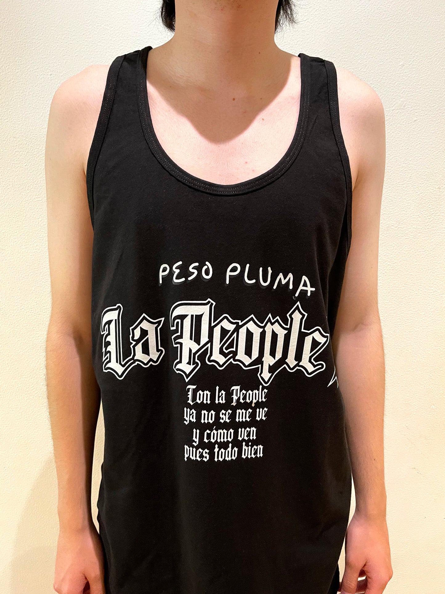 Playera Tank Top La People II de Peso Pluma